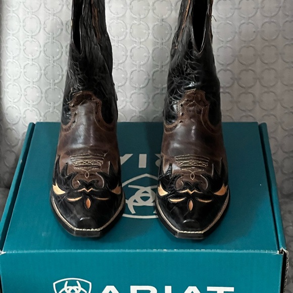 ARIAT ATS BOOTS - Picture 2 of 12
